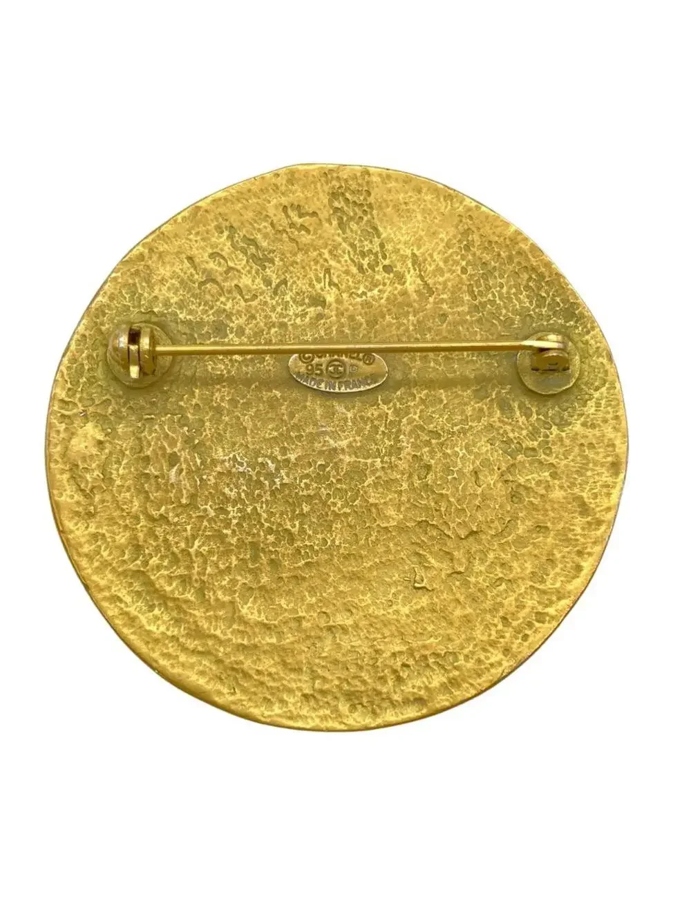 Chanel Cc Logo Round Brooch Gold-Tone #343184C68B